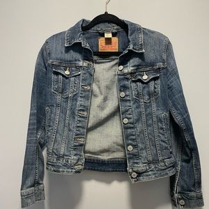 Original Levi Strauss & CO Jean Jacket. Size xs